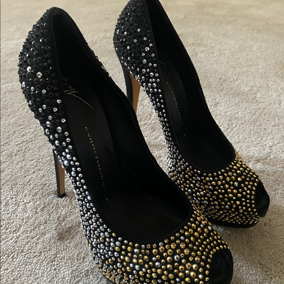 Guiseppe Zanotti Crystal Embellished Suede Peep-Toe Pump - Picture 2 of 6
